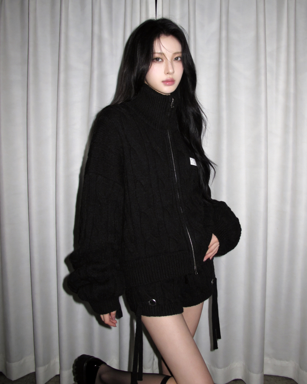 【Pre-Order】heavy cable zip blouson / harness cable knit shorts