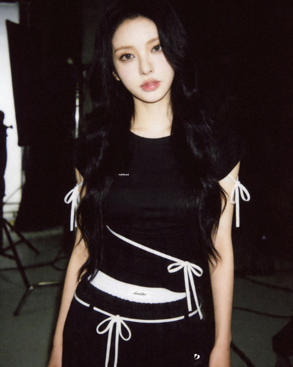 Side Ribbon Muse Tee