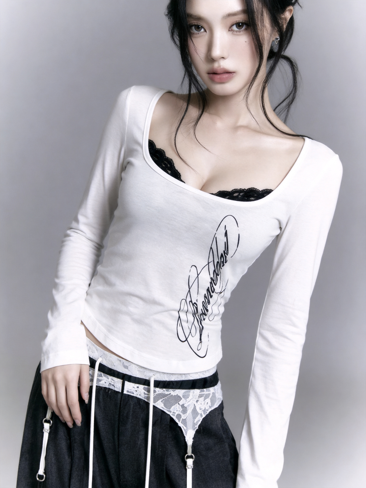 square neck graphic long tee