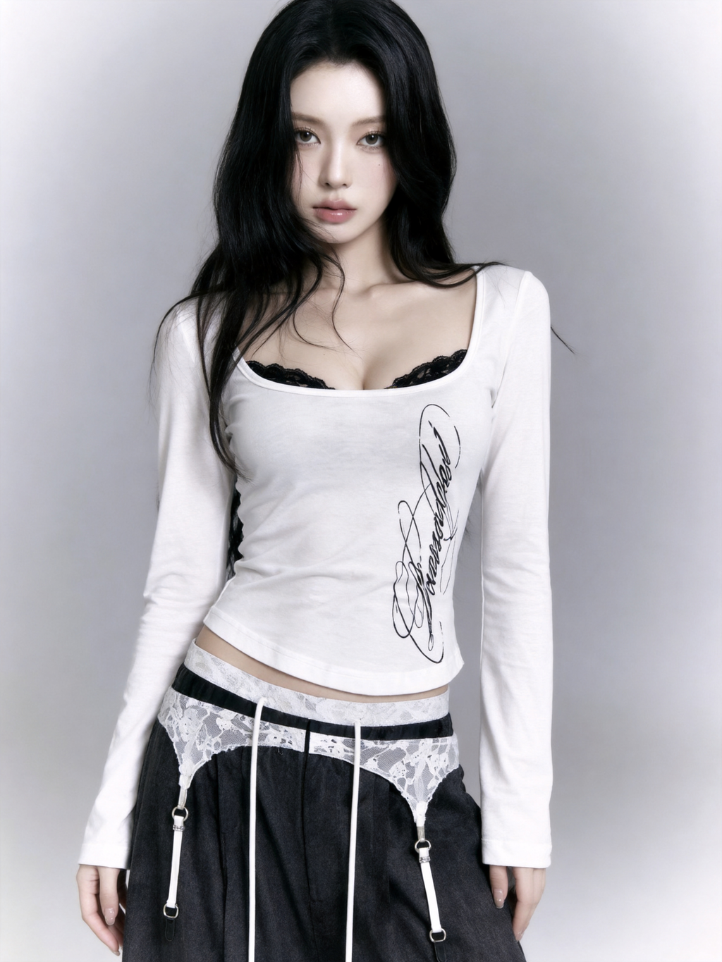 square neck graphic long tee
