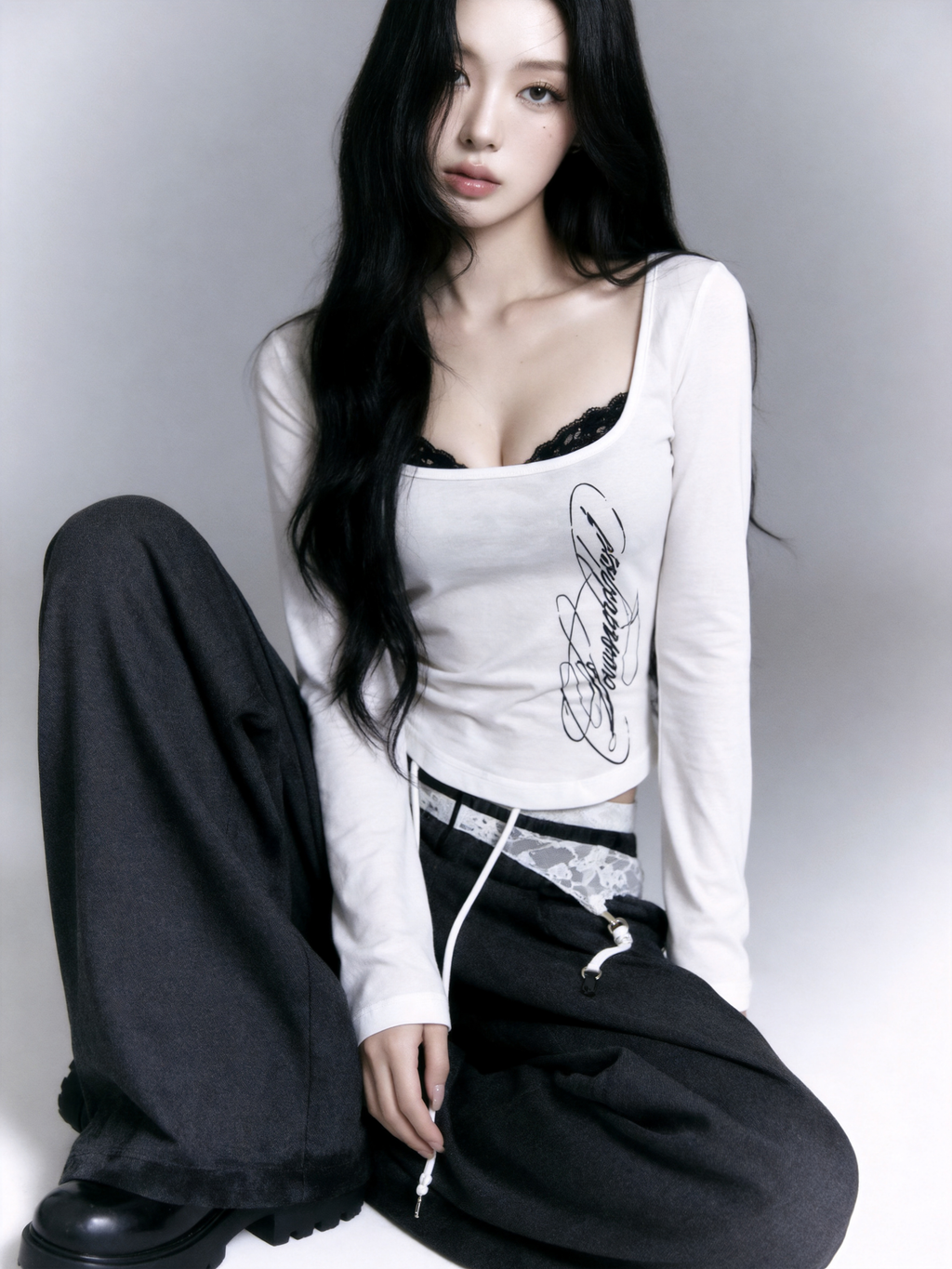 square neck graphic long tee