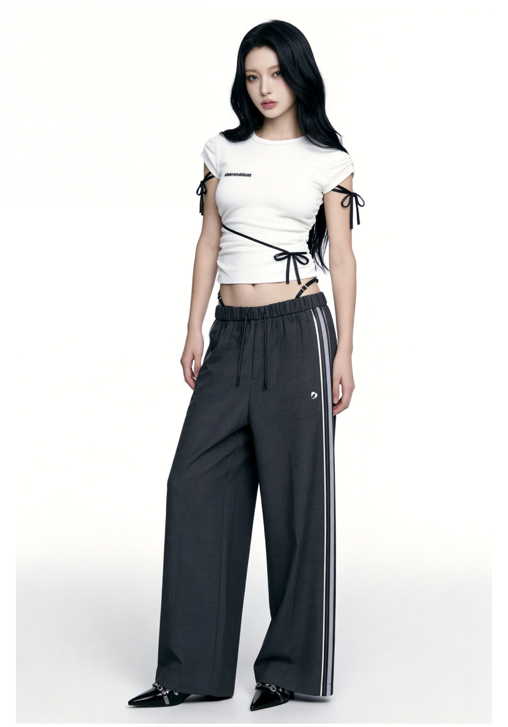 logo track slacks