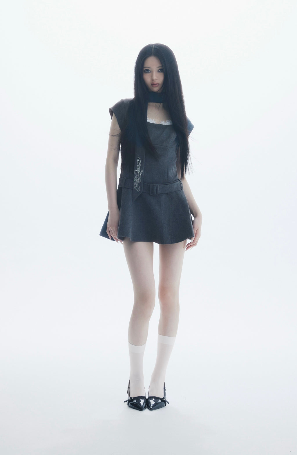 neck scarf flare one-piece