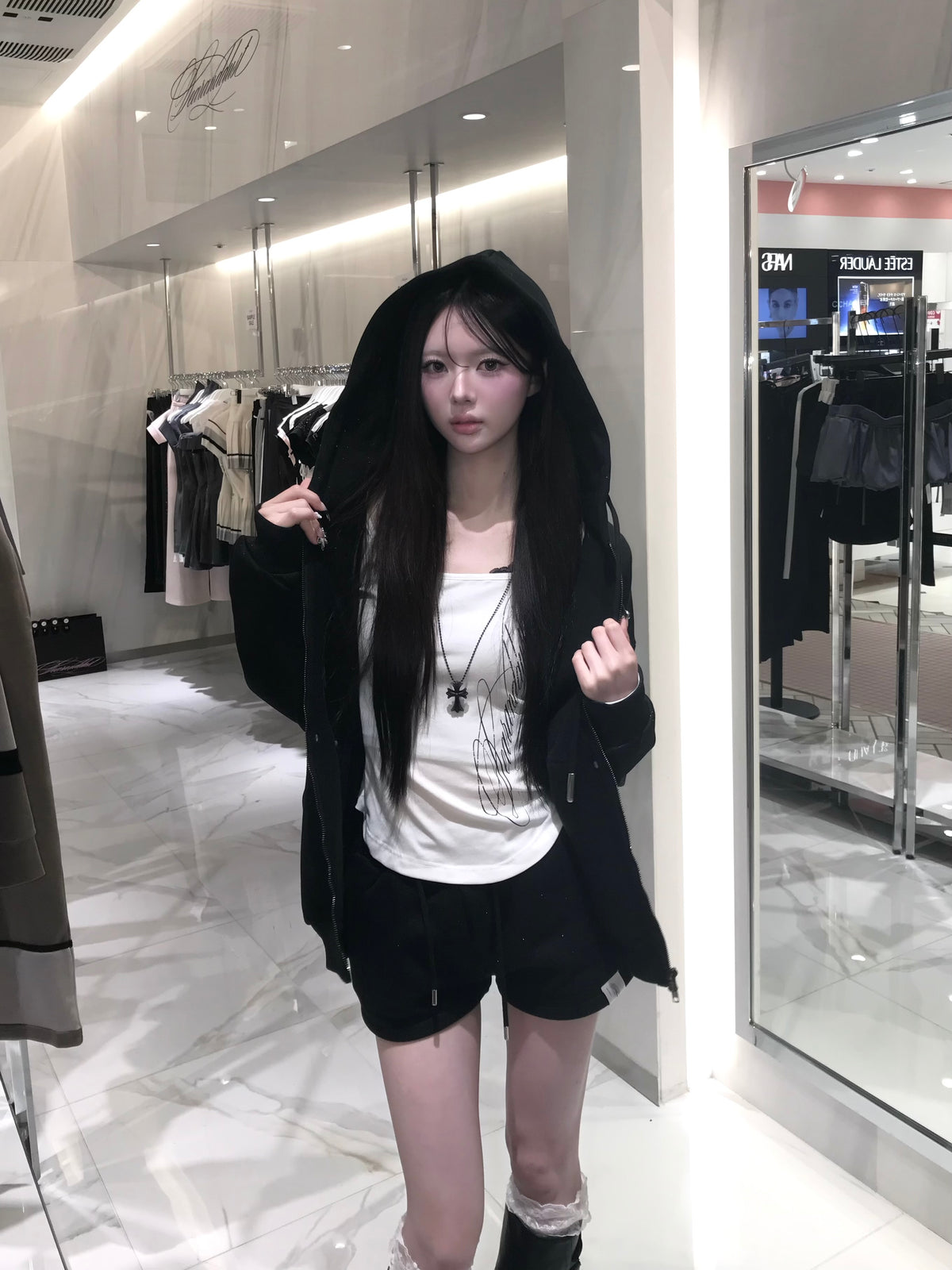 square neck graphic long tee